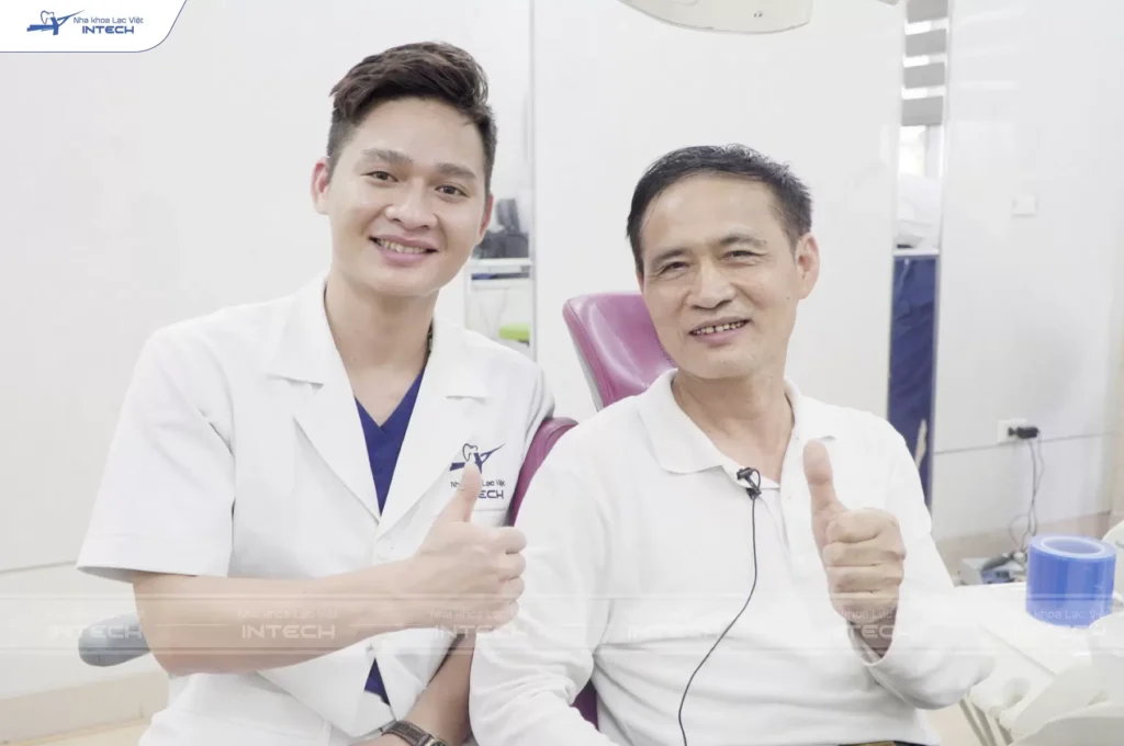 Doctor Nguyen Ngoc Bao and his client